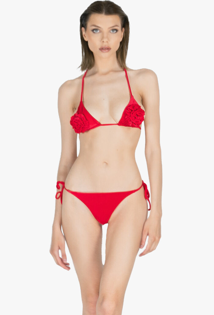 Bikini en velours rouge à fleurs